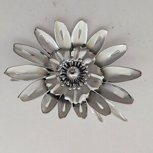 Vintage CORO HUGE/OVERSIZED Silver Tone Flower Statement Brooch!